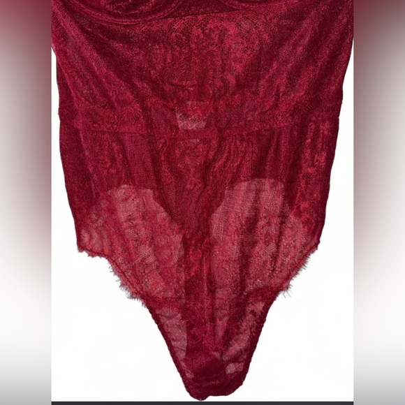 Victoria’s Secret L Burgundy Lace Bodysuit - Picture 7 of 8